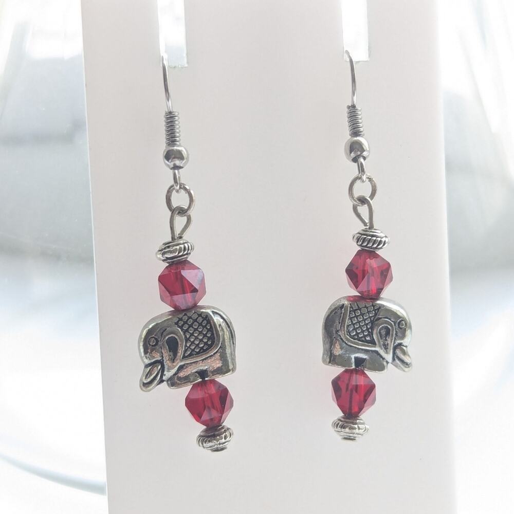 Vintage Faceted Red Glass Beaded Figural Elephant Boho Dangle Hook Earrings